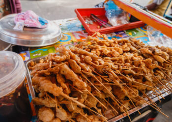 Totobits: a must-try street food place.