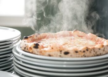 Ato's Pizzeria: Overly satisfying pizza in Angeles City