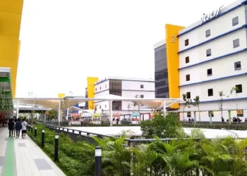 SM City Clark’s Skyline is your newest Hangout place to go.