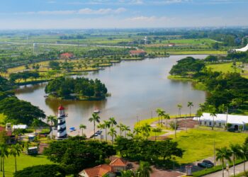 The Lakeshore is set to build an arctic park for a winter-themed Christmas