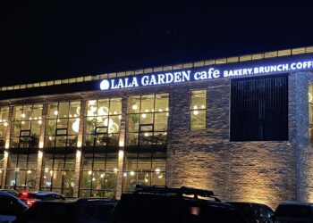 Photo by :Lala Garden Cafe