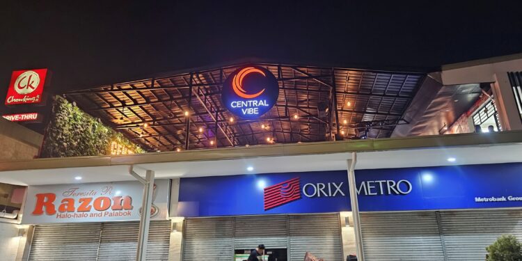 Central Vibe: Your New Favorite Spot for Food, Drinks, and Nonstop Fun