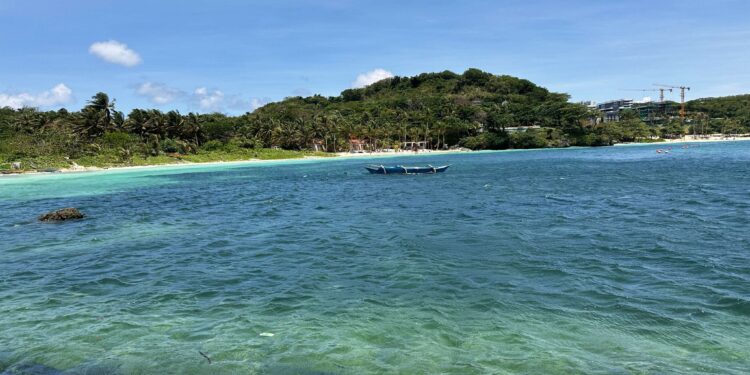 Some Memories Come With Sand Between Your Toes: Isa’s Boracay Surprise